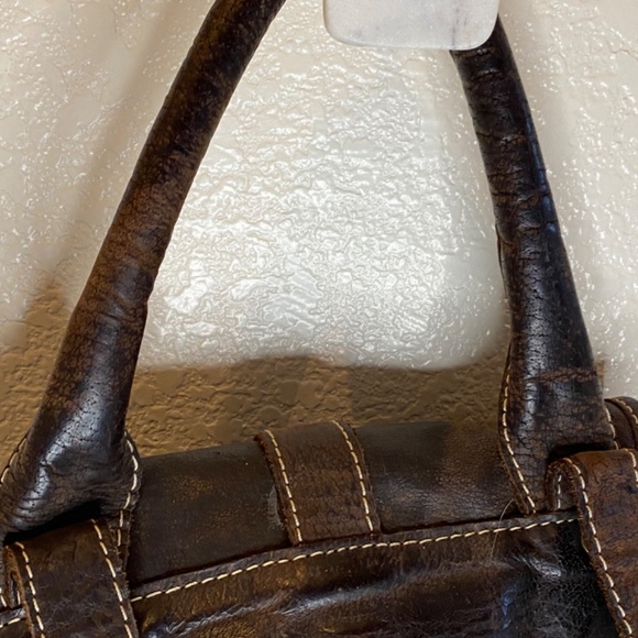 Vintage oversized leather backpack (1980’s) - Picture 15 of 16